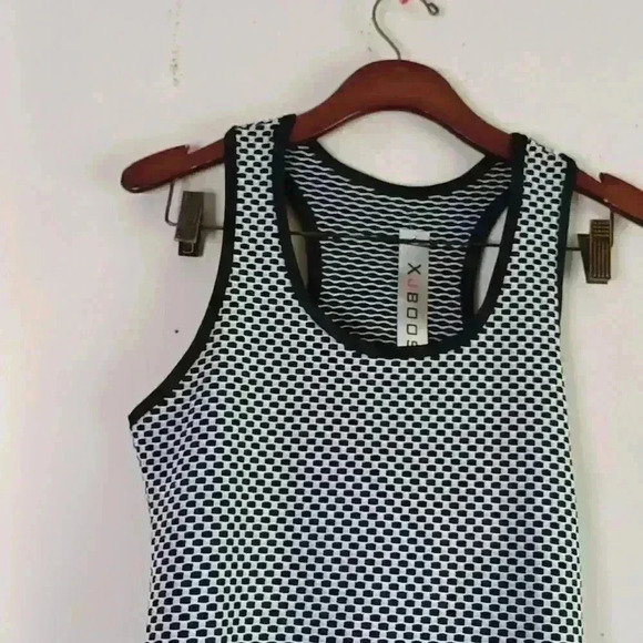 XJBoost Tank top   - Picture 3 of 6